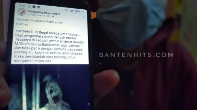 Viral Begal Berkostum Pocong Di Pandeglang, Faktanya?