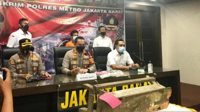 Komplotan Debt Collector di Tamansari Tembak Pelajar hingga Kritis, HS dan NS Positif Sabu