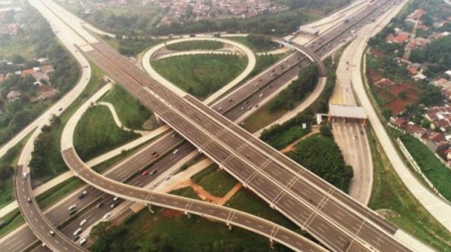 Pemerintah Targetkan 19 Ruas Tol Baru Rampung Hingga Akhir Tahun