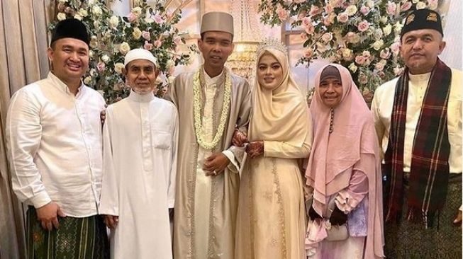 Mantan Istri Ungkap Ustaz Abdul Somad Menikah 3 Kali, Warganet Syok