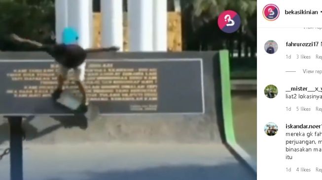 Tugu Pahlawan di Bekasi jadi arena skateboard (instagram.com/@bekasikinian)