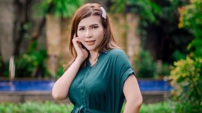 Selebgram Cindy Mamesah Terseret Kasus Perselingkuhan Dirut Taspen