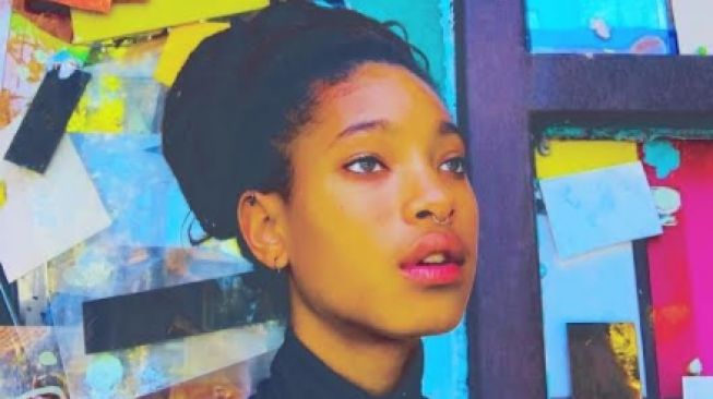 Potret Willow Smith [Instagram/@willowsmith]