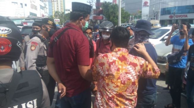 Tarif Parkir Rp 20 Ribu di Makassar, Petugas Amankan 10 Jukir