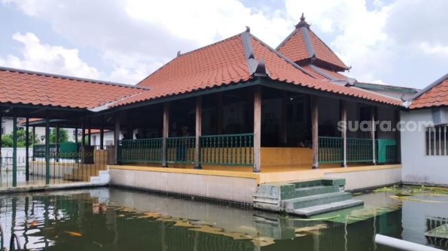 Grand Design Keraton, Masjid Pathok Negoro Plosokuning Jadi Napas Warga