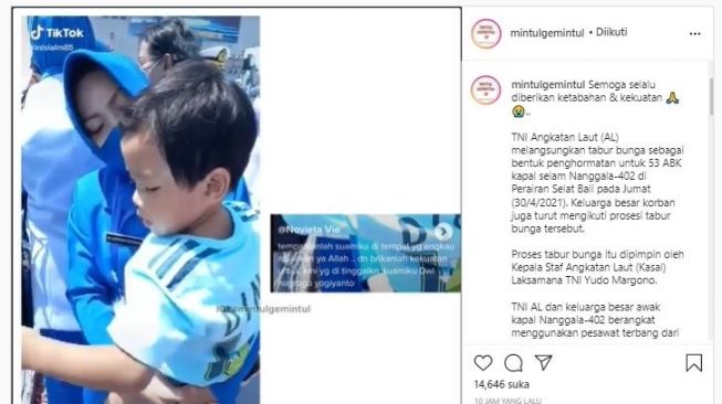 Anak awak KRI Nanggala 402 ikut tabur bunga [Tiktok]