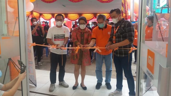 Xiaomi Indonesia, pada Jumat (30/4/2021), meresmikan 30 Mi Shop di sejumlah daerah di Tanah Air. [Dok Xiaomi]