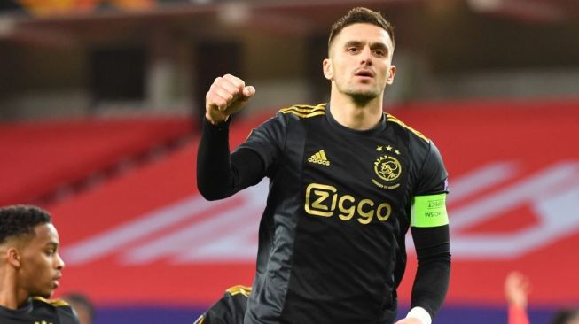 Kawinkan Eredivisie dan Piala KNVB, Tadic: Ajax Masih Lapar Banyak Gelar!