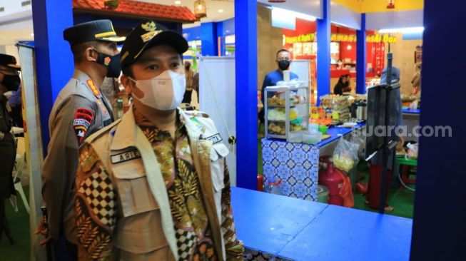 PPKM Darurat Jawa-Bali, Warga Kota Tangerang Dilarang Makan di Warung PKL