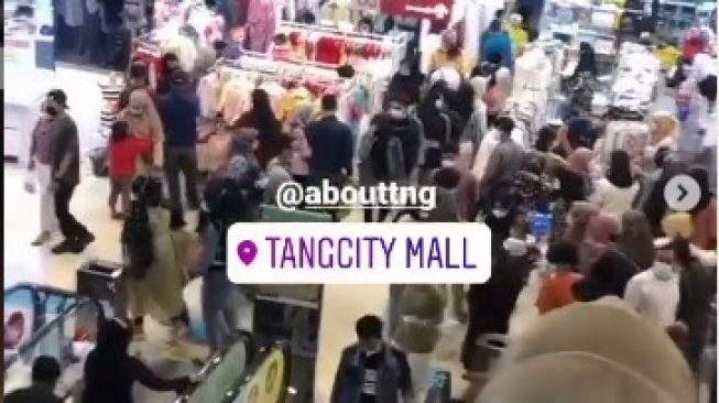 Pengunjung Kurang Dari 50 Persen, Tangcity Mall Bantah Abai Prokes