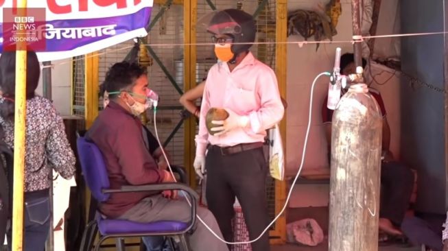 Fasilitas Oksigen 'Drive-Thru'  Kuil Sikh Jadi Penyelamat Warga India