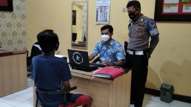 Pengusaha Bandeng Presto 'Banting Setir' Jadi Maling Sasar Jamaah Masjid