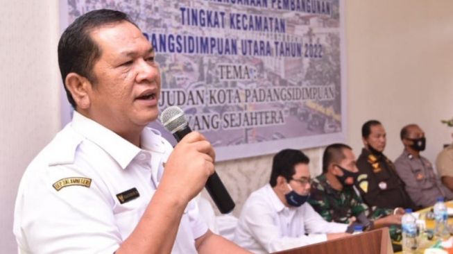 Wali Kota Padangsidimpuan Fokus Kerja, Tidak Peduli dengan Isu