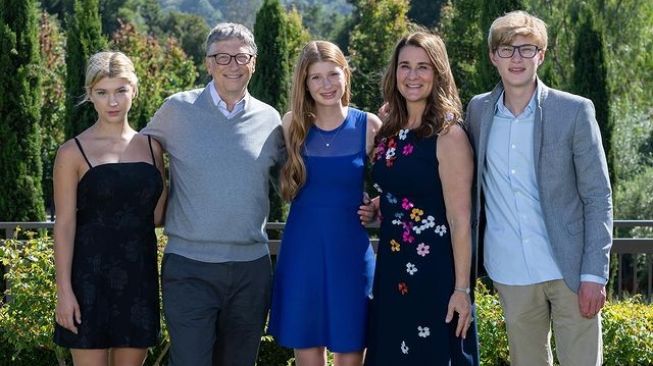 Keluarga Bill Gates, Melinda Gates, Jennifer Katharine Gates, Rory John Gates, dan Phoebe Adele Gates (instagram/melindafrenchgates)