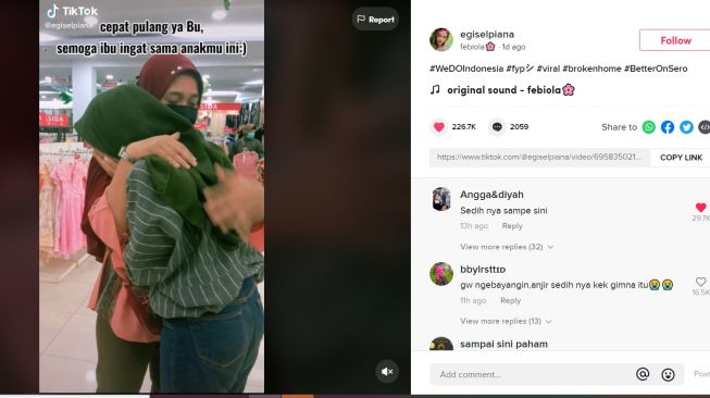 Tak Pernah Jumpa ibu, Wanita ini Tak Kuasa Lihat Sosok Mirip Ibunya (TikTok/EgiSelpiana)