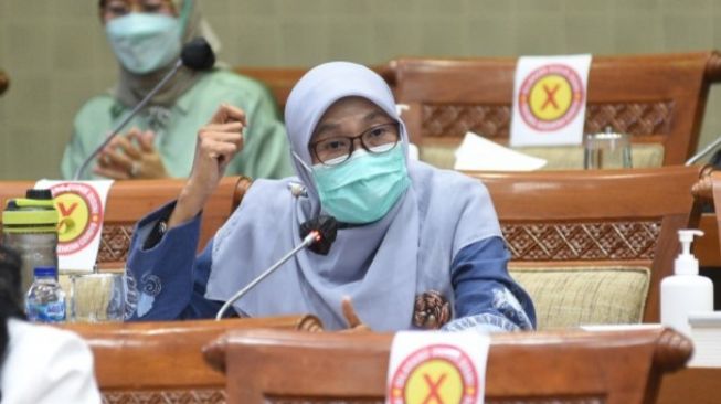 DPR Sebut Perlu Pembenahan Regulasi di Pintu Masuk Indonesia