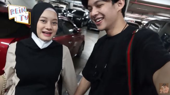 Momen Dinda Hauw cek kandungan. (YouTube/Rein TV)