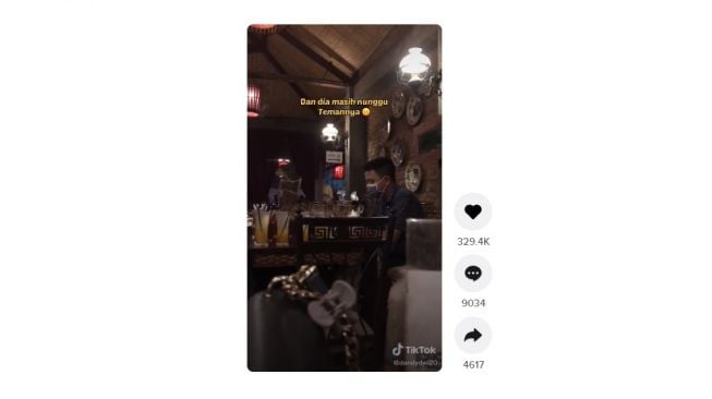 Buka puasa sendirian dan teman-temannya tak ada yang datang. [TikTok]