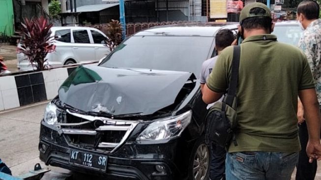 Mobil Wali Kota Samarinda Andi Harun Kecelakaan Beruntun di Kadrie Oening