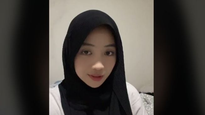 Profil Aisha Nadine Sharikha. (TikTok/aishaandn)