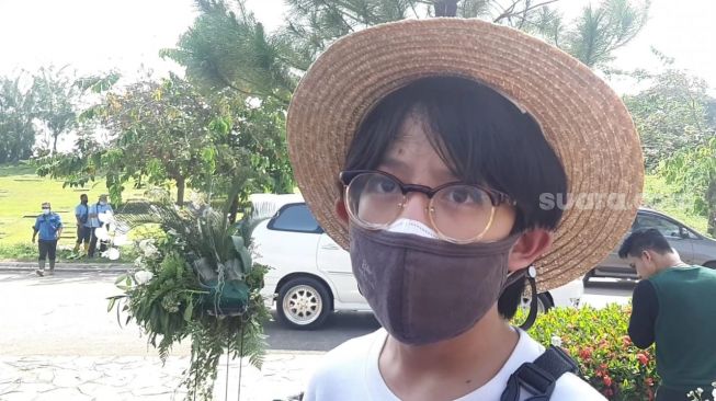 Sang Anak Berniat Jadi Pastor Ikuti Jejak Mendiang Raditya Oloan