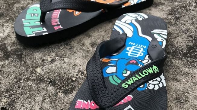 Sandal Jepit Swallow Kolaborasi Bareng Fashion Lokal, Keren Banget Jadinya