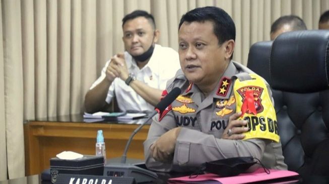 Pikap Berplat BE Ketahuan Selundupkan Dua Pemudik Hendak ke Lampung