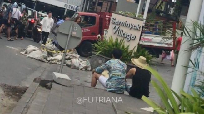 Potret artis dunia saat berlibur ke Indonesia. (Twitter/futriana)