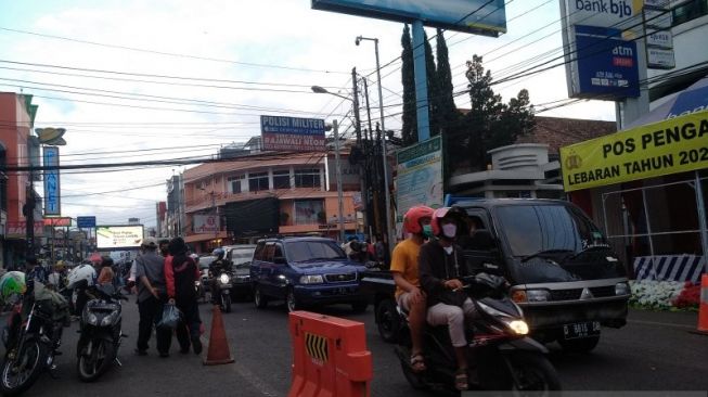 Jelang Malam Takbiran, Jalur Masuk dan Keluar Pusat Kota Garut Macet