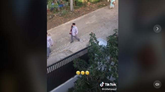 Wanita ditinggal salat id sekeluarga (tiktok.com/@millehaqq2)