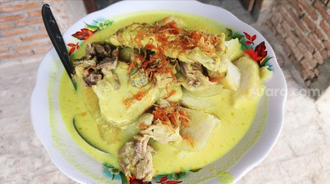 Ini Kuliner Khas Lebaran di Rembang, Sayur Lembarang Ayam