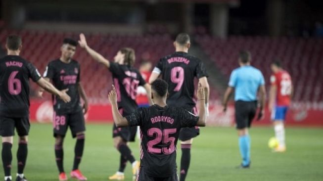 Liga Spanyol: Gasak Granada 4-1, Real Madrid Pepet Atletico Demi Raih Gelar