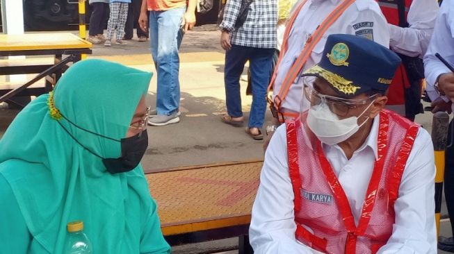 Menhub Bahas Rencana Pembangunan LRT di Kota Medan