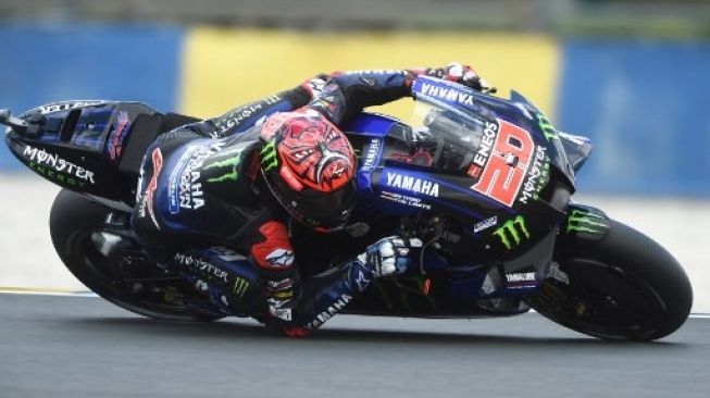 Rider Monster Energy Yamaha MotoGP Fabio Quartararo melaju sesi di kualifikasi MotoGP Prancis di Le Mans. JEAN-FRANCOIS MONIER / AFP 