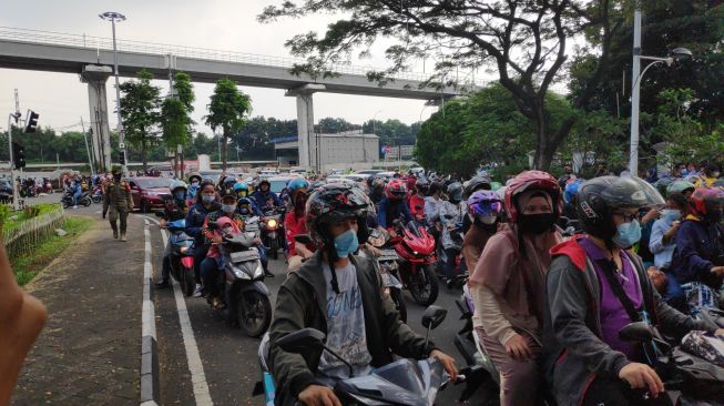 Hingga Sabtu Siang, Jumlah Pengunjung Taman Mini Capai 24 Ribu Orang