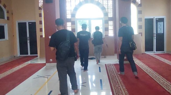 Oknum Guru Ngaji di Bekasi Setubuhi Anak di Bawah Umur di Lingkungan Masjid