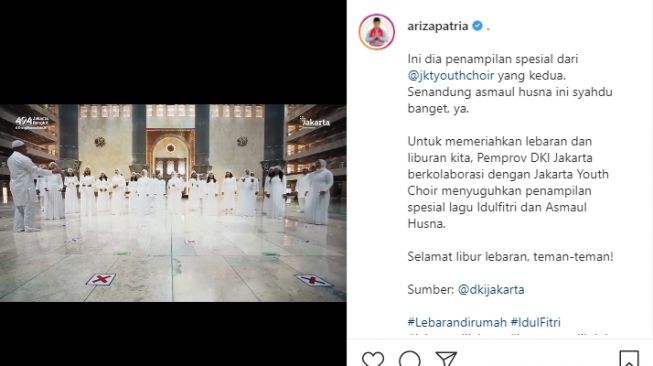 Viral nyanyian Asmaul Husna dibawakan paduan suara di masjid. (Instagram/@arizapatria)