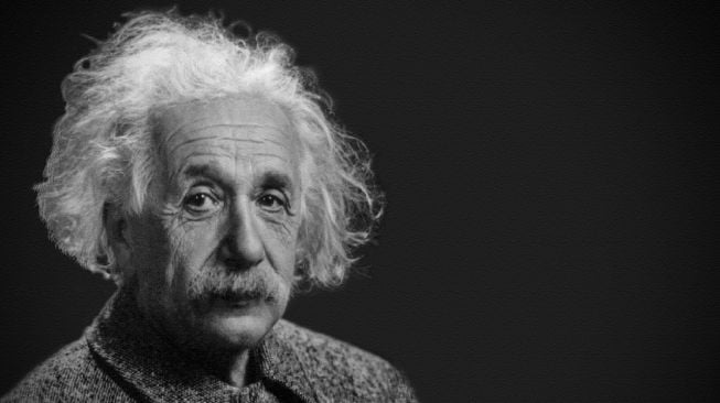 Surat dengan Tulisan Tangan Einstein Dijual Rp17 Miliar