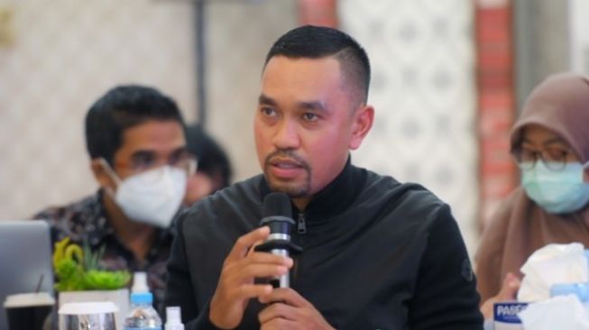 Ahmad Sahroni Ajak Seluruh Pihak Antisipasi Lonjakan Kasus Covid-19
