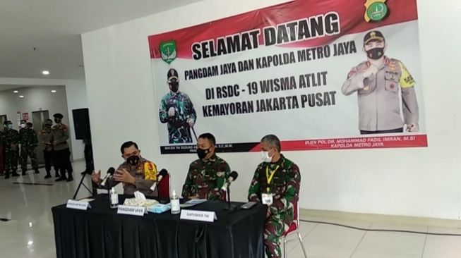 Antisipasi Lonjakan Pasien, Pangdam Jaya dan Kapolda Cek RSD Wisma Atlet