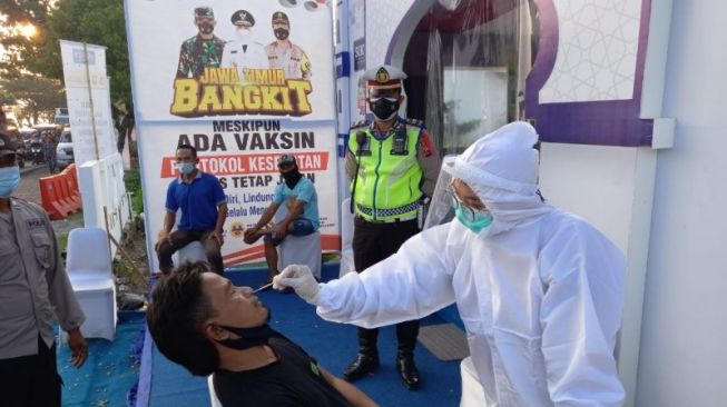 Seorang Pemudik di Gresik Ditemukan Positif Covid Hasil Rapid Test Antigen