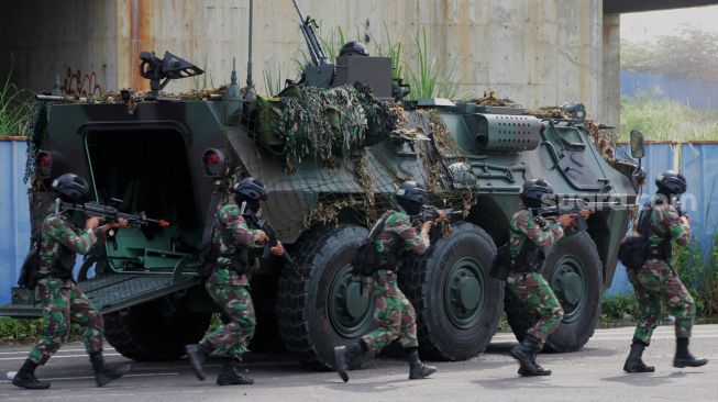 Sedang Perbaiki Mobil Mogok, 4 Anggota TNI Terluka Diserang KKB Papua