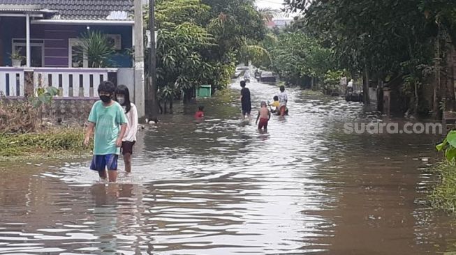 Hujan Deras Semalaman, 40 Rumah di Bintaro Gallery Tangsel Terendam Banjir