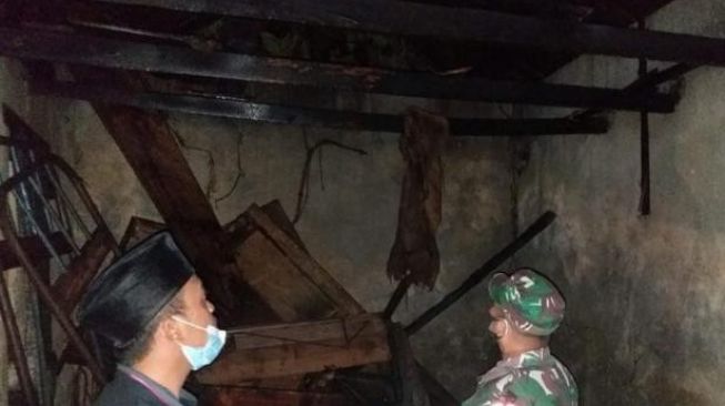 Rumah Permanen Terbakar di Sungai Pua Agam
