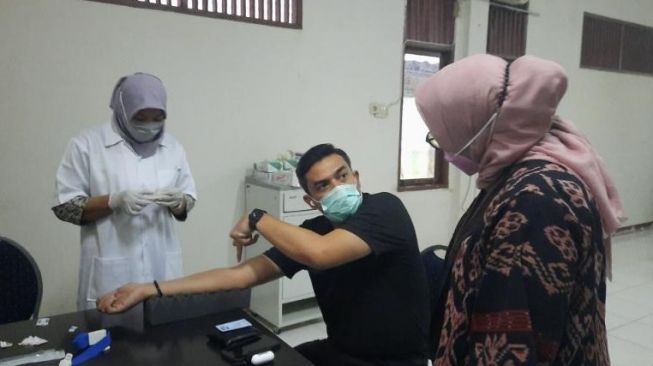 Sempat Kritis karena Covid-19, Maman Kini Jadi Pendonor Plasma Konvalesen