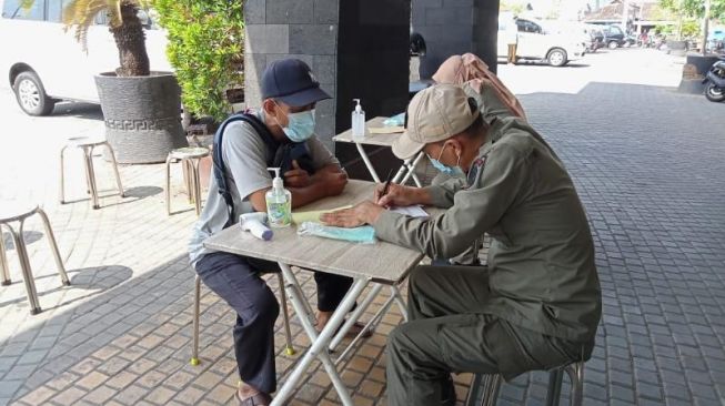 Gelar Operasi Prokes di Pasar Bantul, Satpol PP Temukan 10 Pelanggar