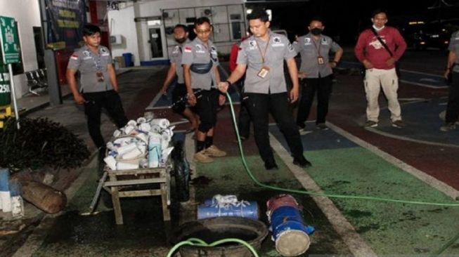 Pesta Petasan saat Lebaran Ketupat, 7 Orang Diamankan Polres Bangkalan