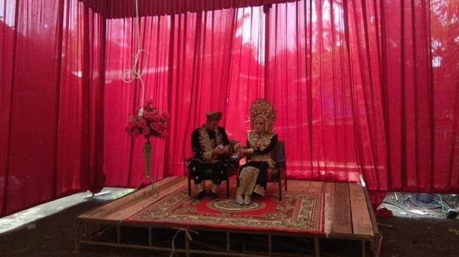 Ulah Jasa Perkawinan Tidak Profesional, Bikin Pengantin Ini Malu