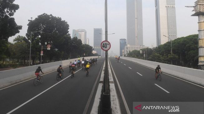 Road Bike Boleh Lintasi Sudirman-Thamrin di Luar Jalur Sepeda saat Hari Kerja, Ini Jamnya