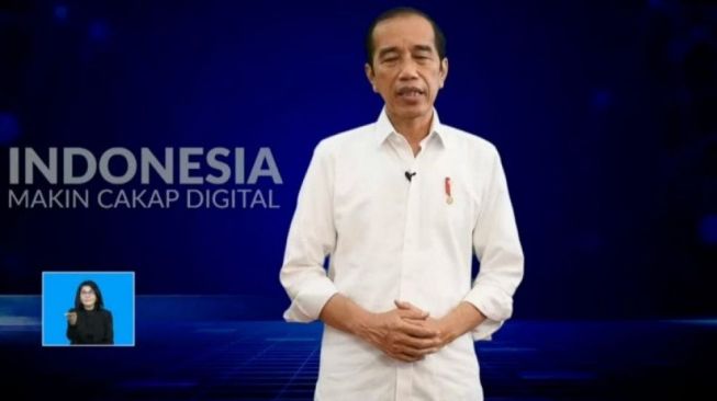 Jokowi Perintahkan Menteri Investasi Selesaikan Proyek Mangkrak di NTT